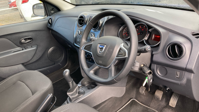 Dacia Sandero 0.9 TCe Essential 5dr Petrol Hatchback